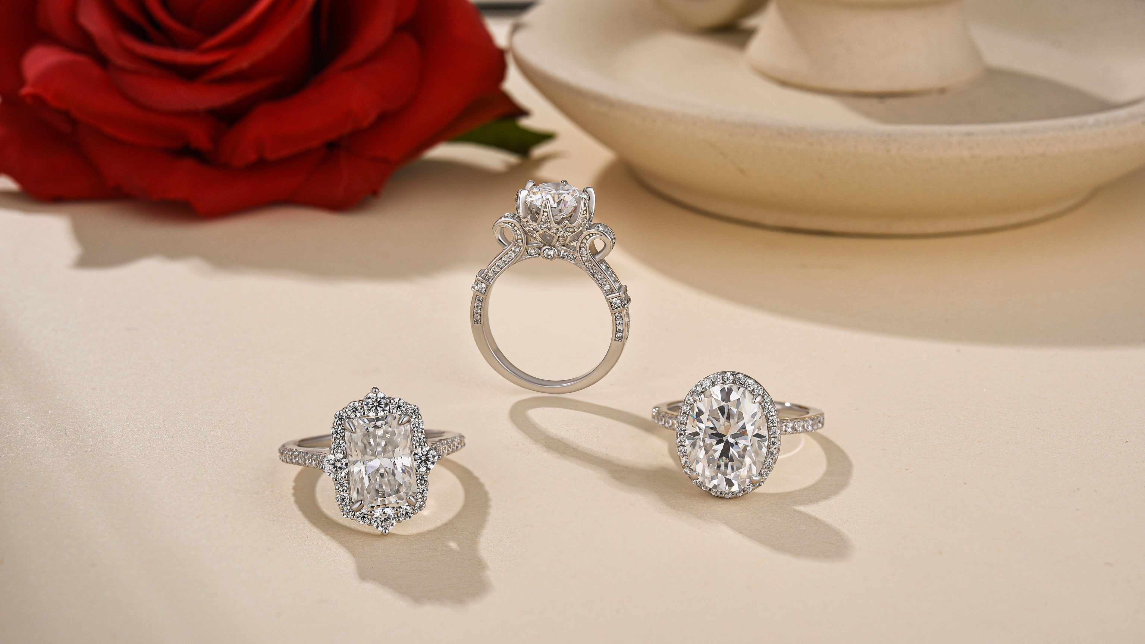 Moissanite vs Diamond: Which Engagement Ring Is Right for You?