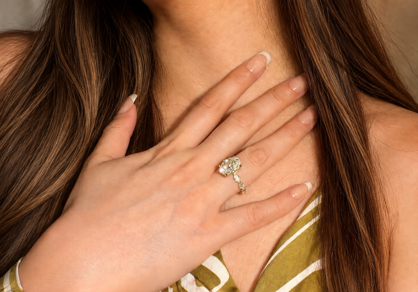 What Is a Travel Ring? Why Moissanite Works So Well for Travel