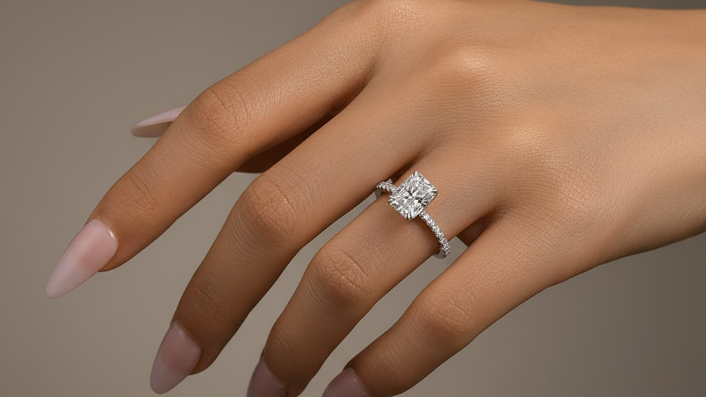 Solitaire vs. Pavé: Which Ring Style Is Right for You?