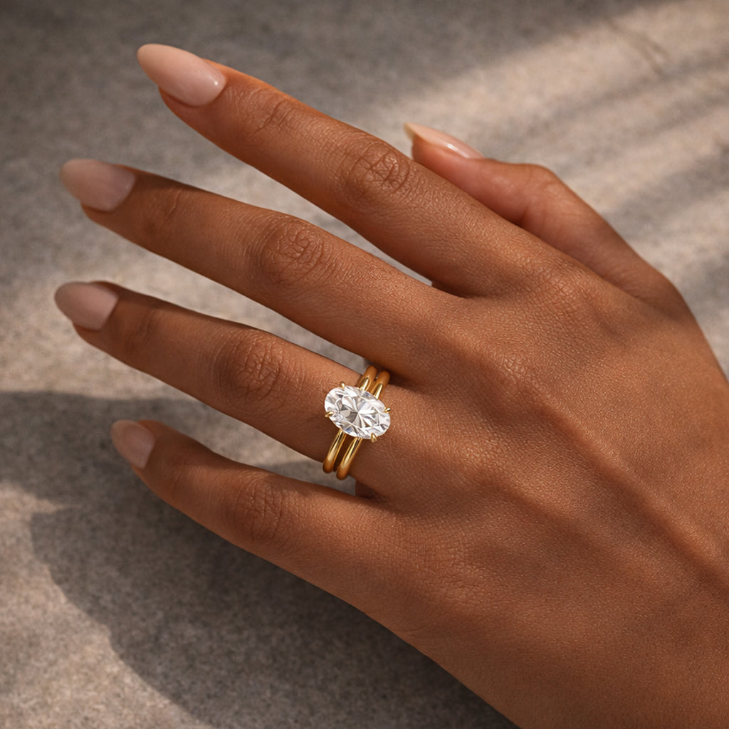 S925 Moissanite 4.0Ct Solitaire Oval Cut Engagement Ring with Plain Wedding Band