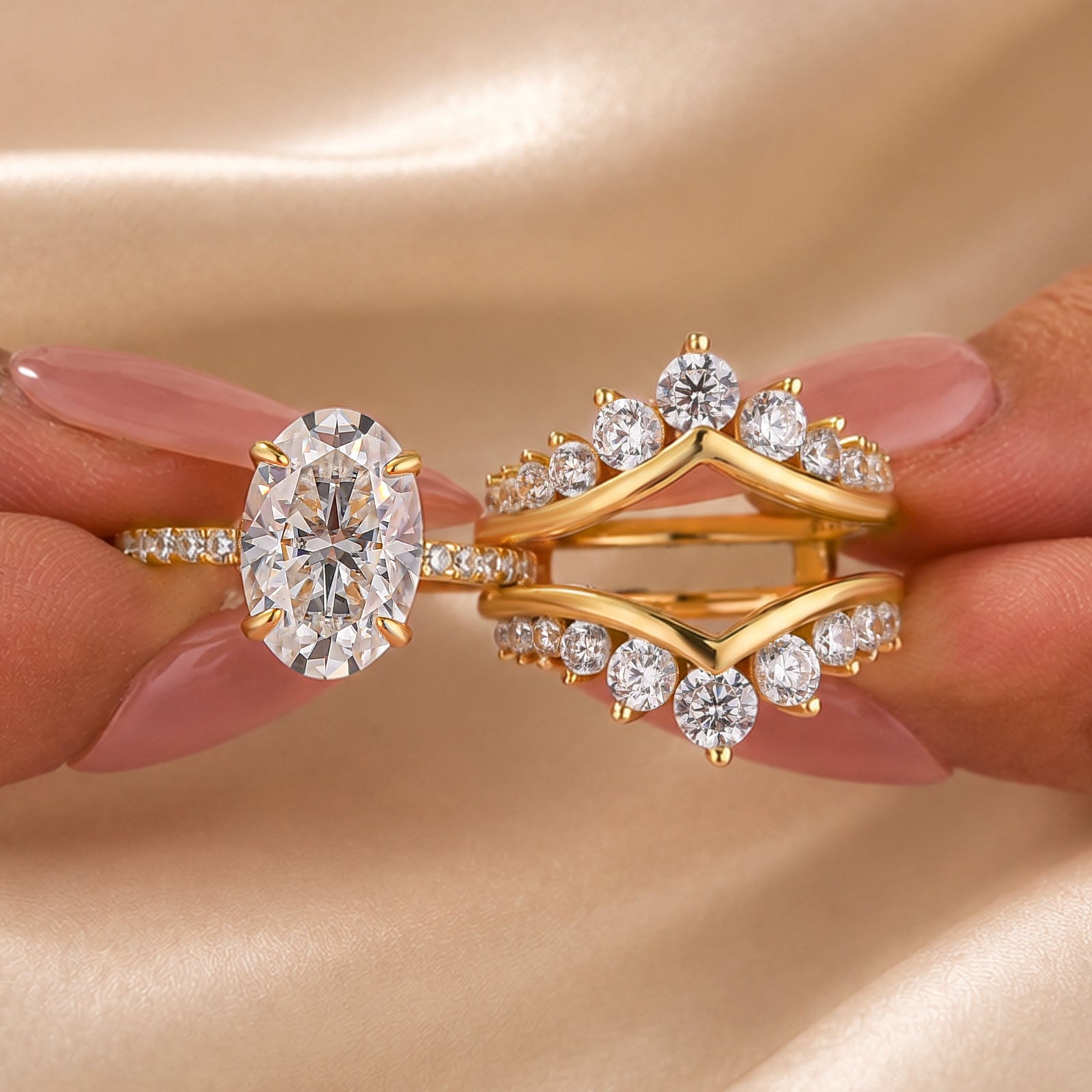 S925 Moissanite 4.0Ct Oval Cut Engagement Ring with V-Shaped Crown Enhancer Band For Everyday Wear