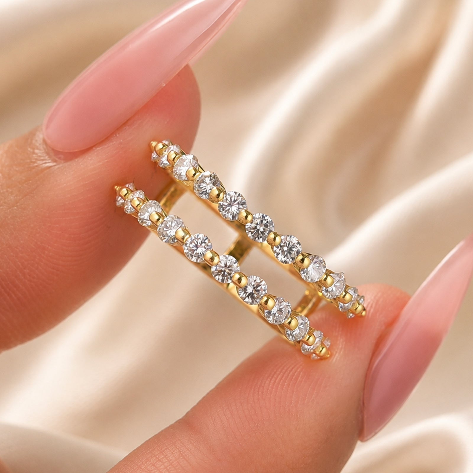 S925 Moissanite 0.77Ct Round Cut Insert Wedding Band Engagement Ring Stackable Enhancer Band For Women