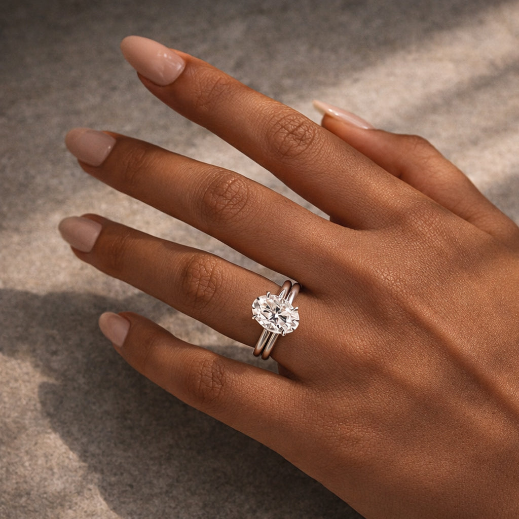 S925 Moissanite 4.0Ct Solitaire Oval Cut Engagement Ring with Plain Wedding Band