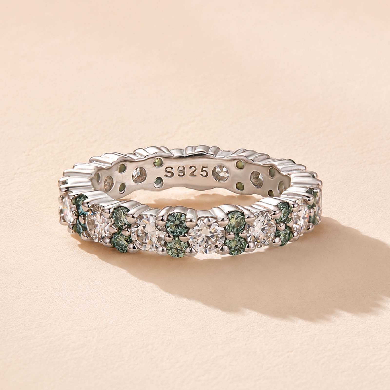 S925 Moissanite 2.5 Ct Round Cut White/White&Green Stone Full Wedding Band Stackable Band for Everyday Wear