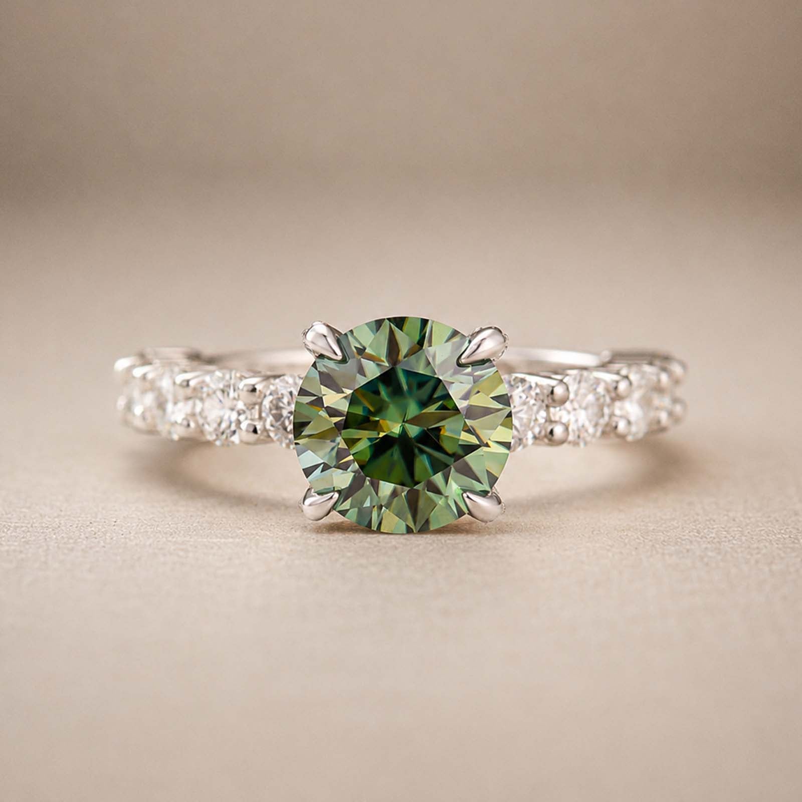 S925 Moissanite 2.0Ct~4.0 Ct Round Green/White Stone White/Yellow Gold Plated Engagement Ring