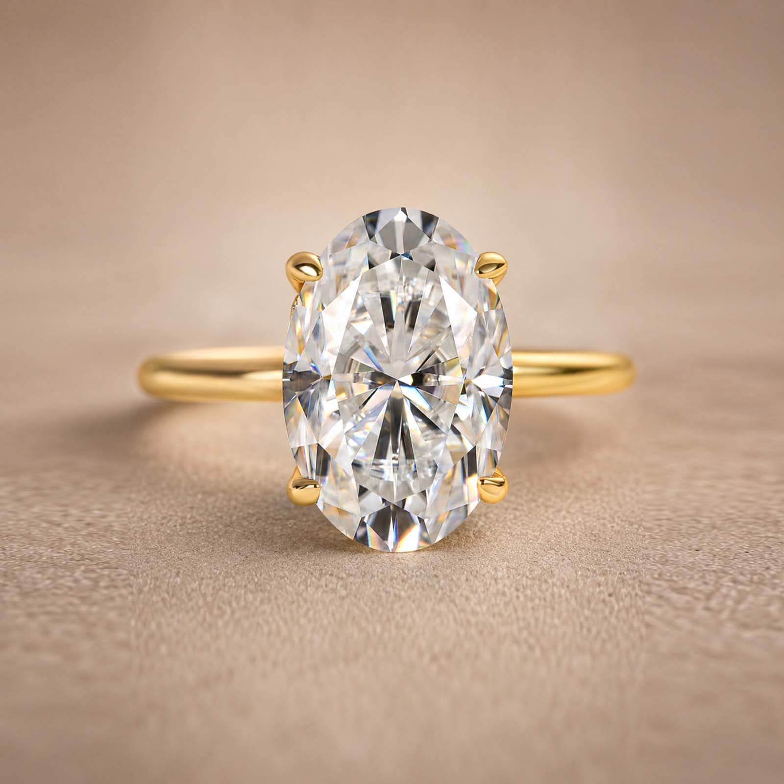 Moissanite 2.0 Ct ～5.5 Ct Oval Cut Yellow Gold Promise Ring For Women
