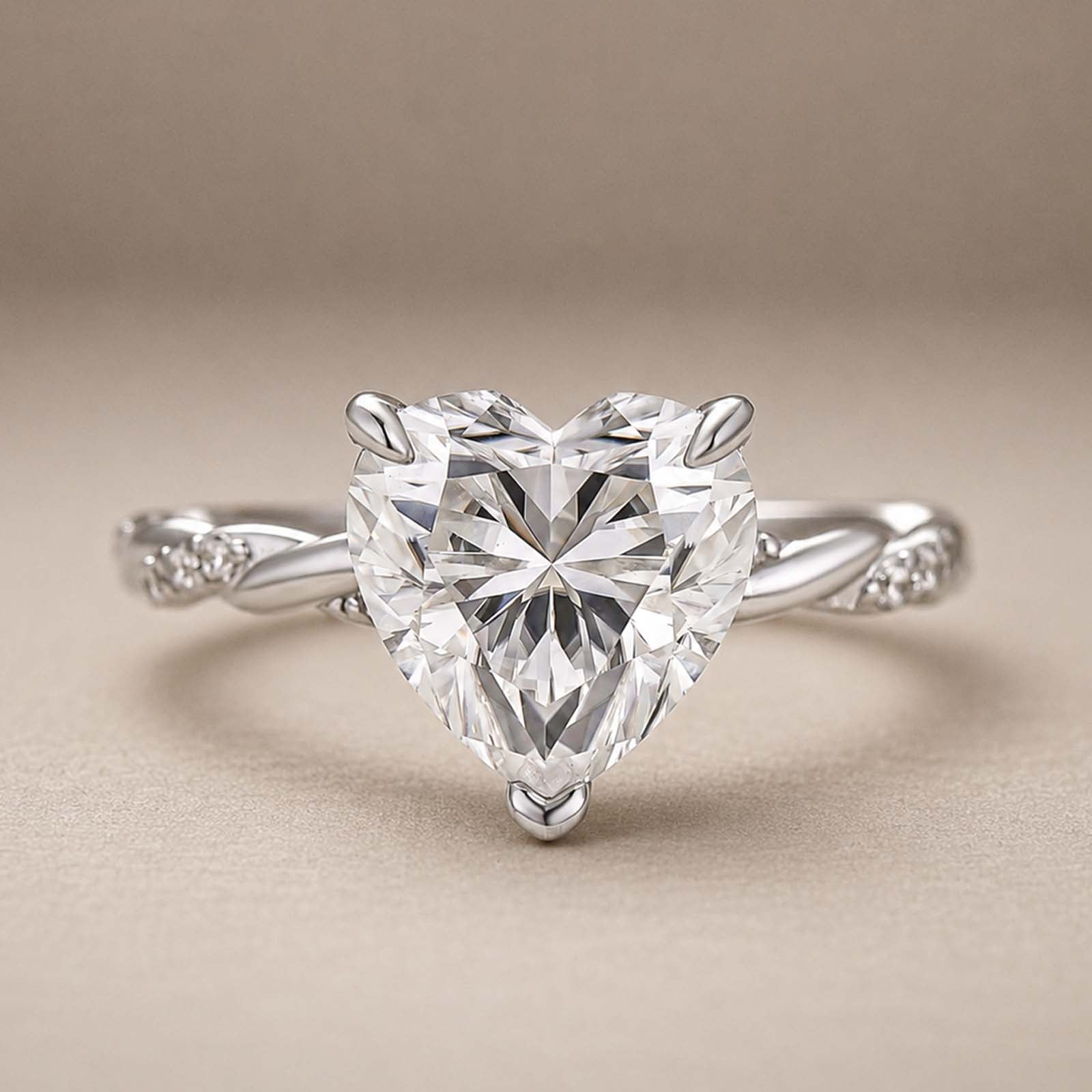 S925 Moissanite 3.0Ct Heart Cut 18K White Gold Plated Twist Engagement Ring For Daily Wear