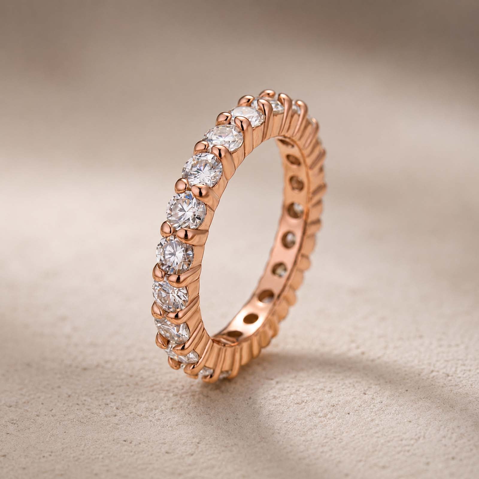 S925 Moissanite 2.5 Ct 18K Gold Plated Round Cut Women's Wedding Band Stackable Band