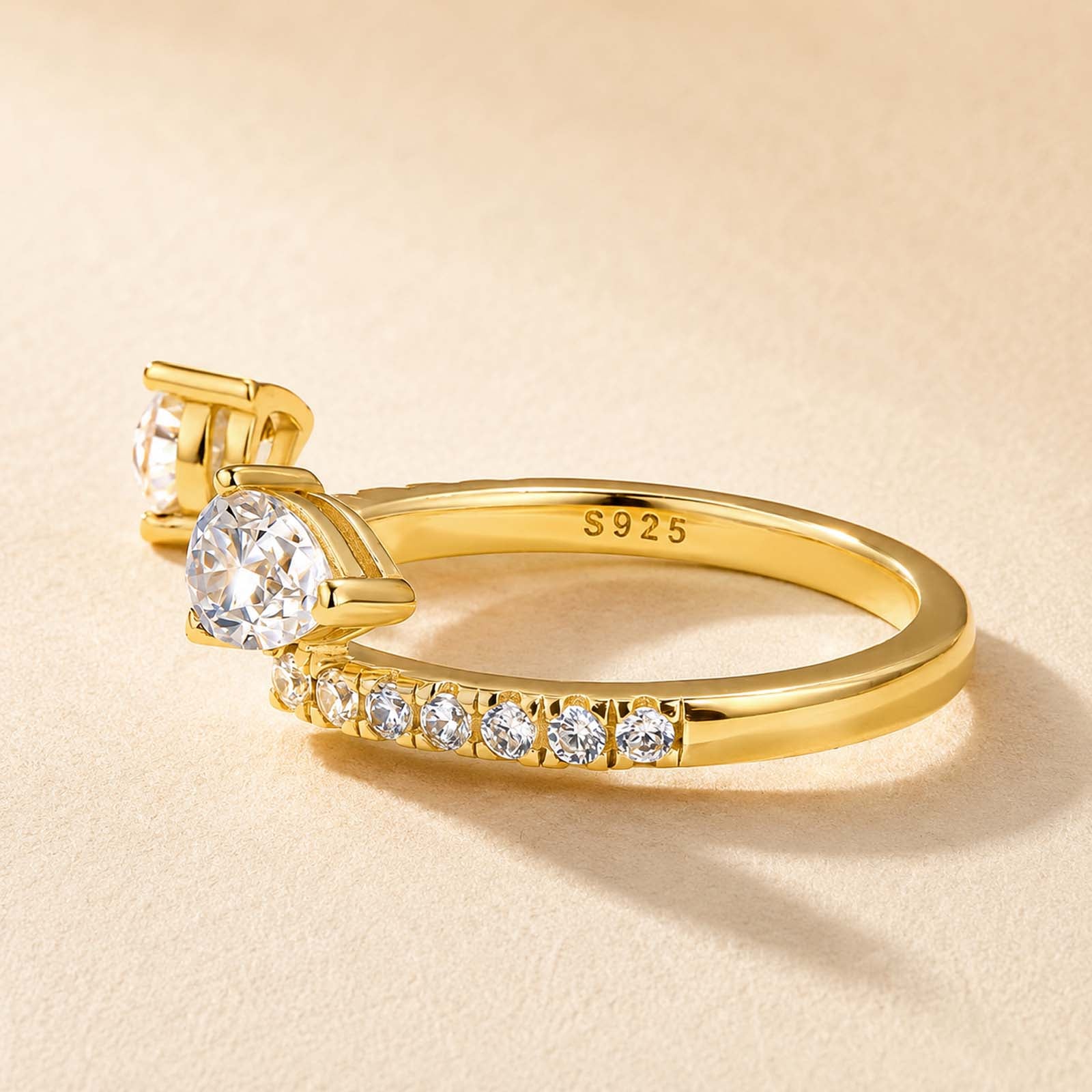 S925 Moissanite 1.0Ct Pear Cut Gold Plated Open Wedding Band In Sterling Silver