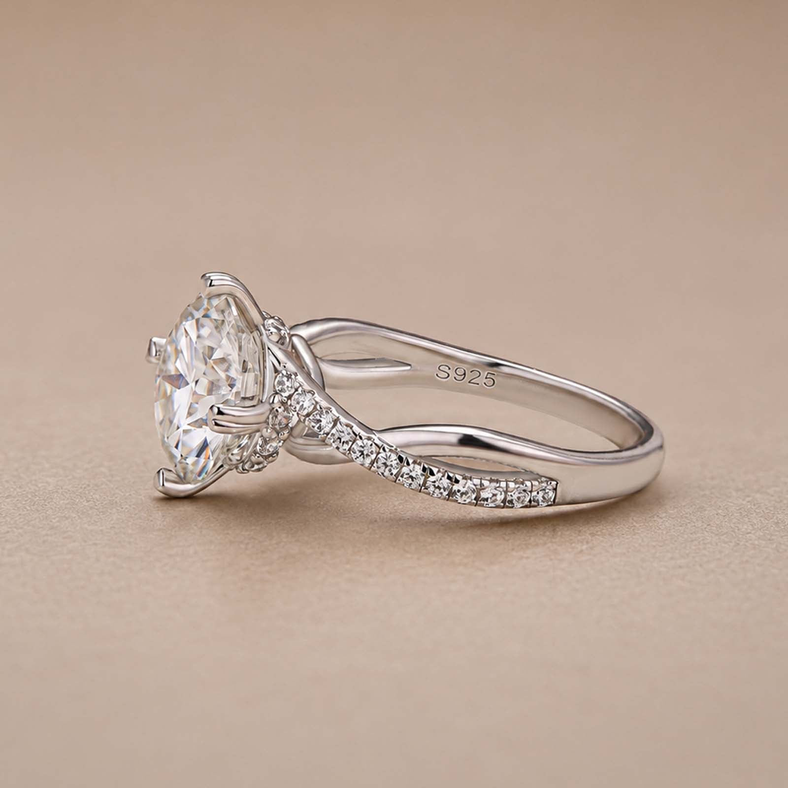 S925 Moissanite 3.0Ct Round Cut Twisted Half Pave Engagement Ring Stackable Ring For Date Night