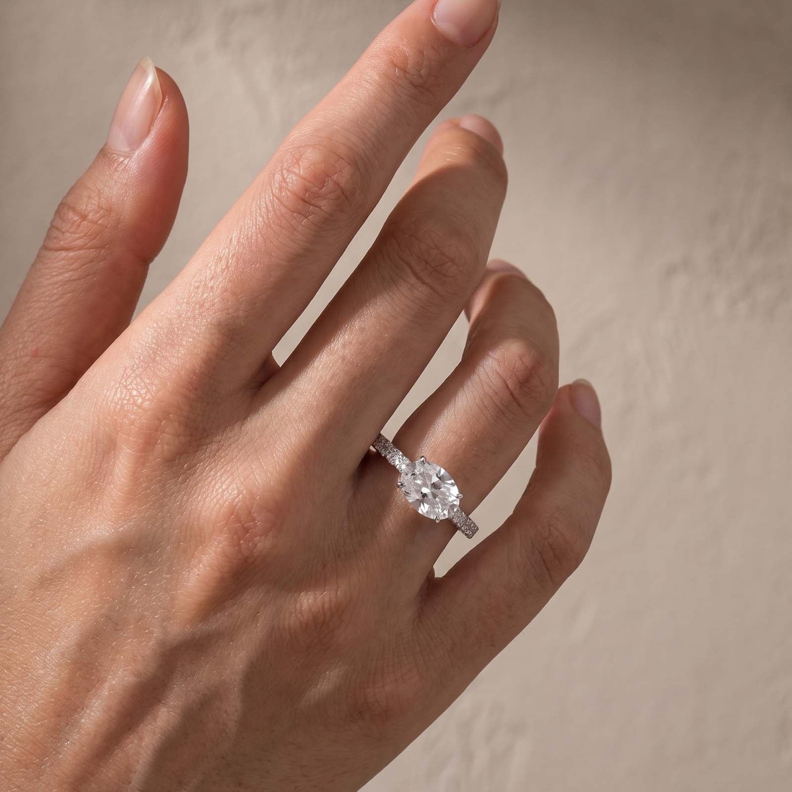S925 Moissanite 2.5Ct Oval Cut Hidden Halo Engagement Ring in Sterling Silver