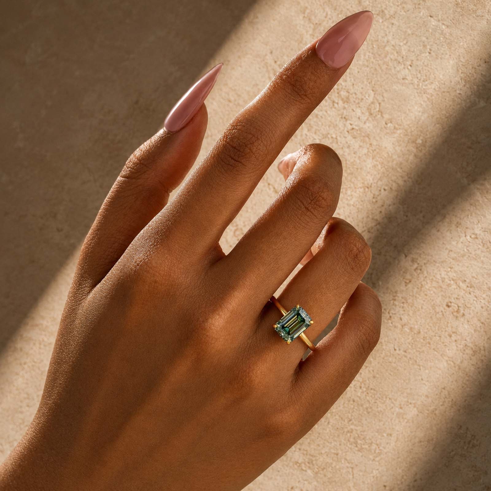 S925 Moissanite 3.5 Ct Emerald Cut Solitaire Engagement Ring For Her