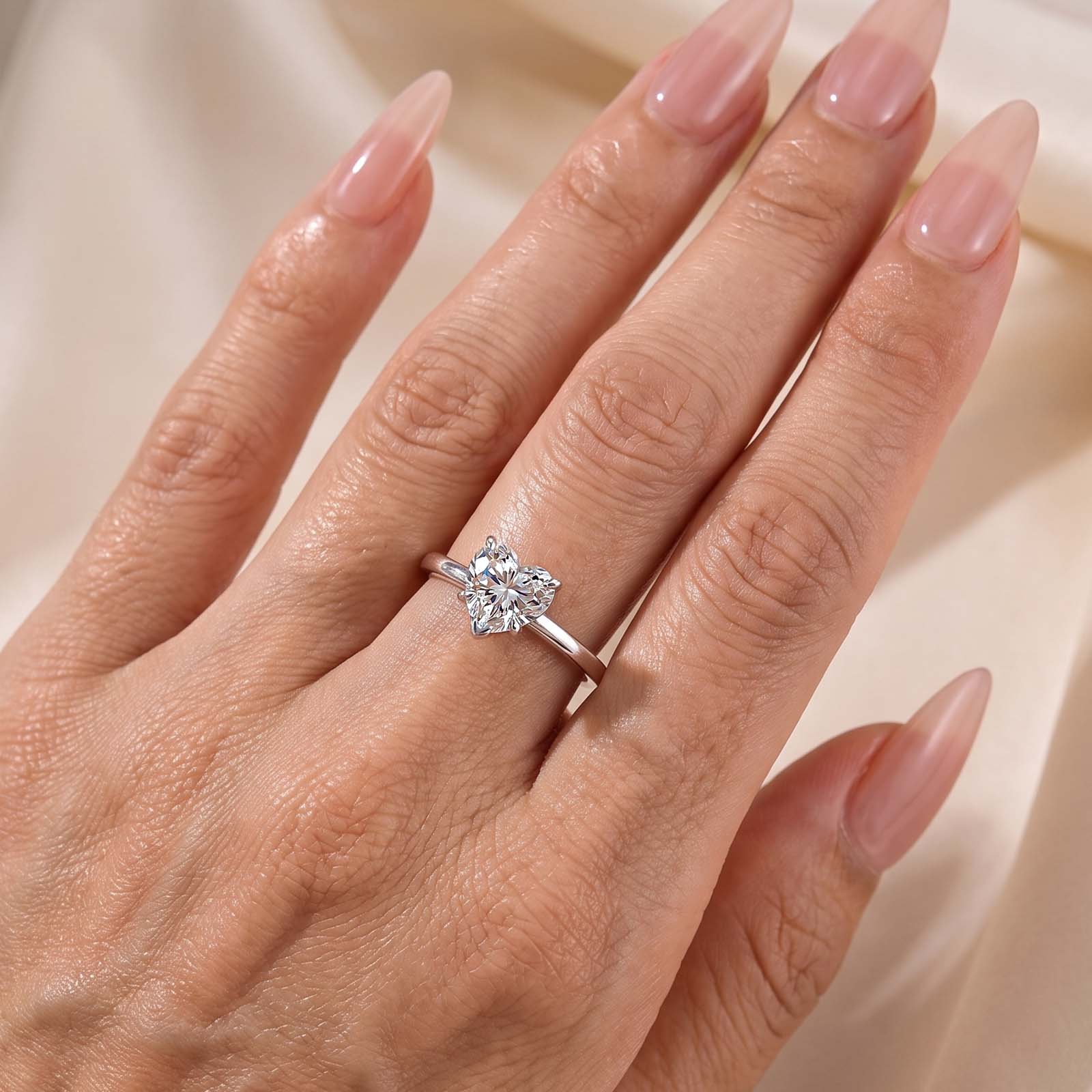 S925 Moissanite 1.0Ct Heart Cut Solitaire Promise Ring Daily Wearable Ring For Date Nights