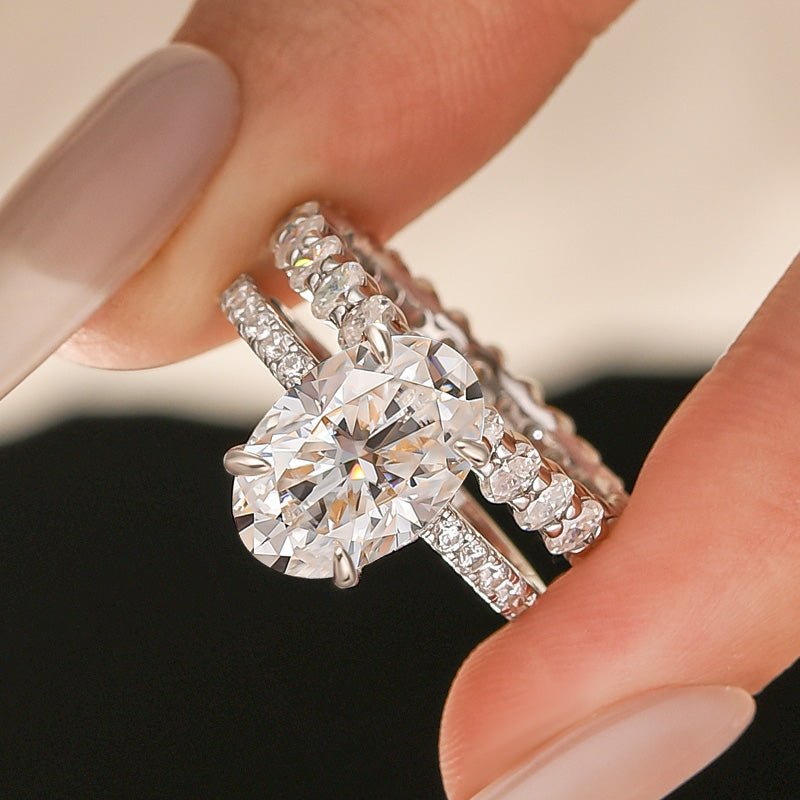 Moissanite 4.0Ct Hidden Halo Oval Cut White Gold Engagement Ring with 3.0Ct Oval Cut Wedding Band