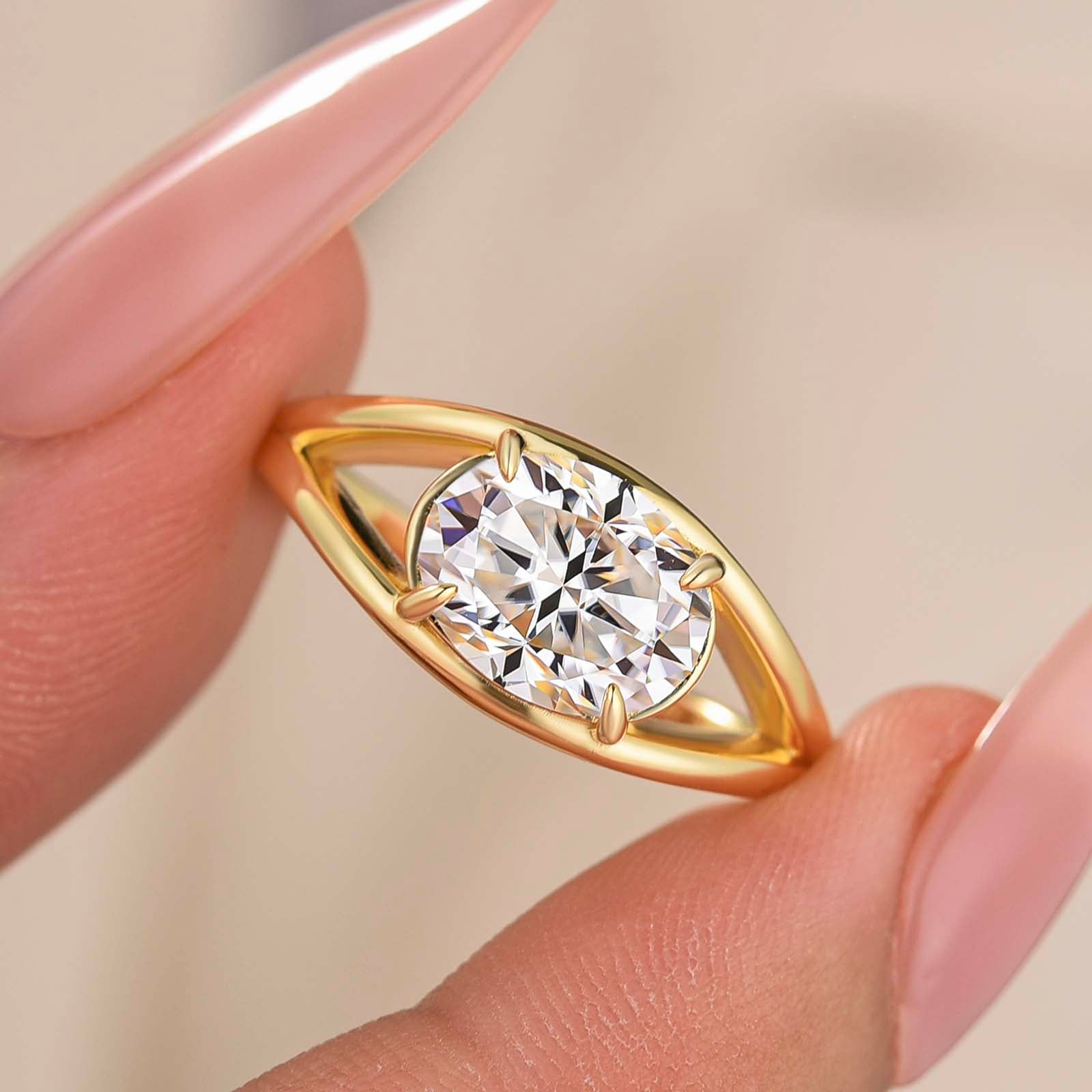 S925 Moissanite 2.0Ct Oval Cut Open Split Shank Delicate Promise Ring