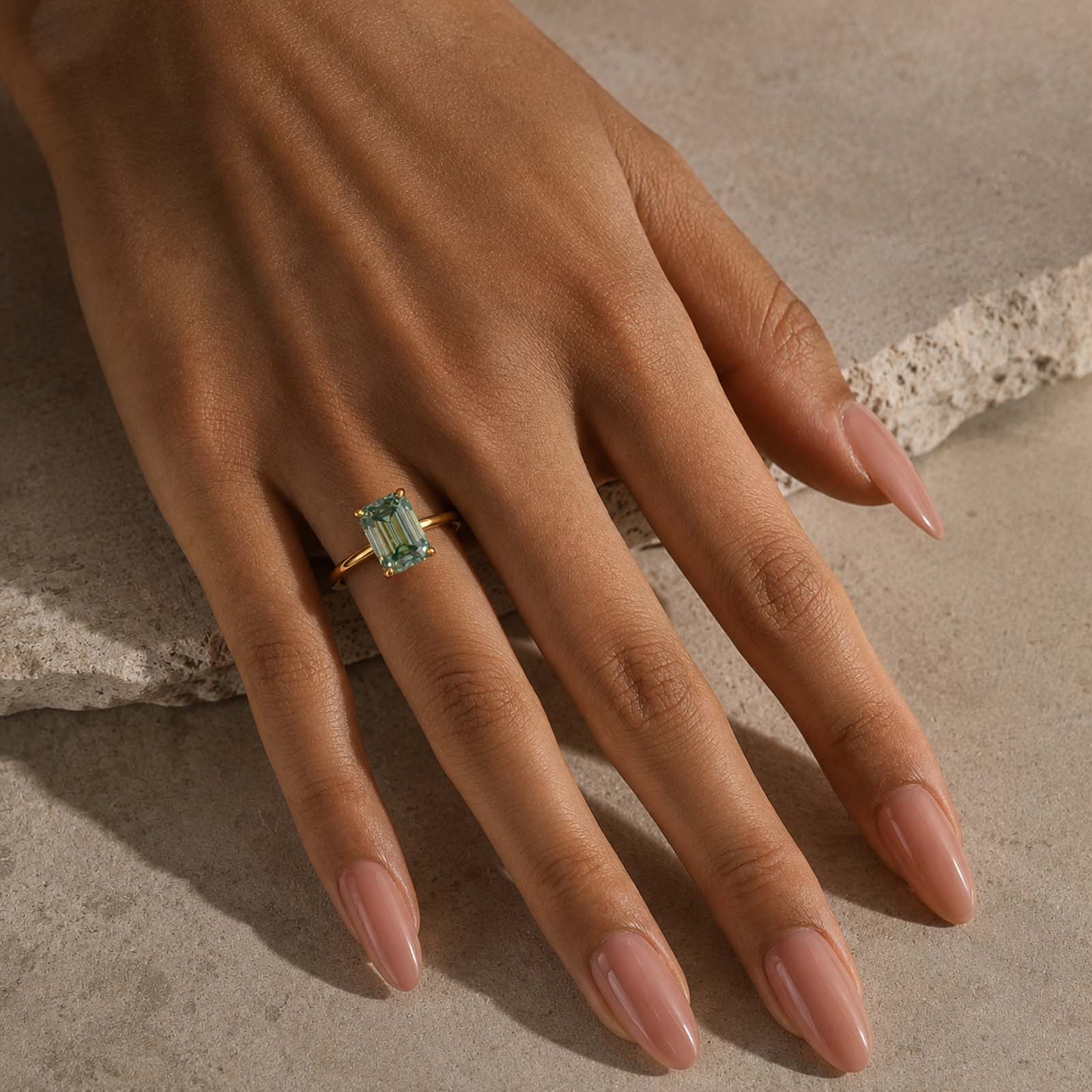 S925 Moissanite 3.5 Ct Emerald Cut Solitaire Engagement Ring For Her