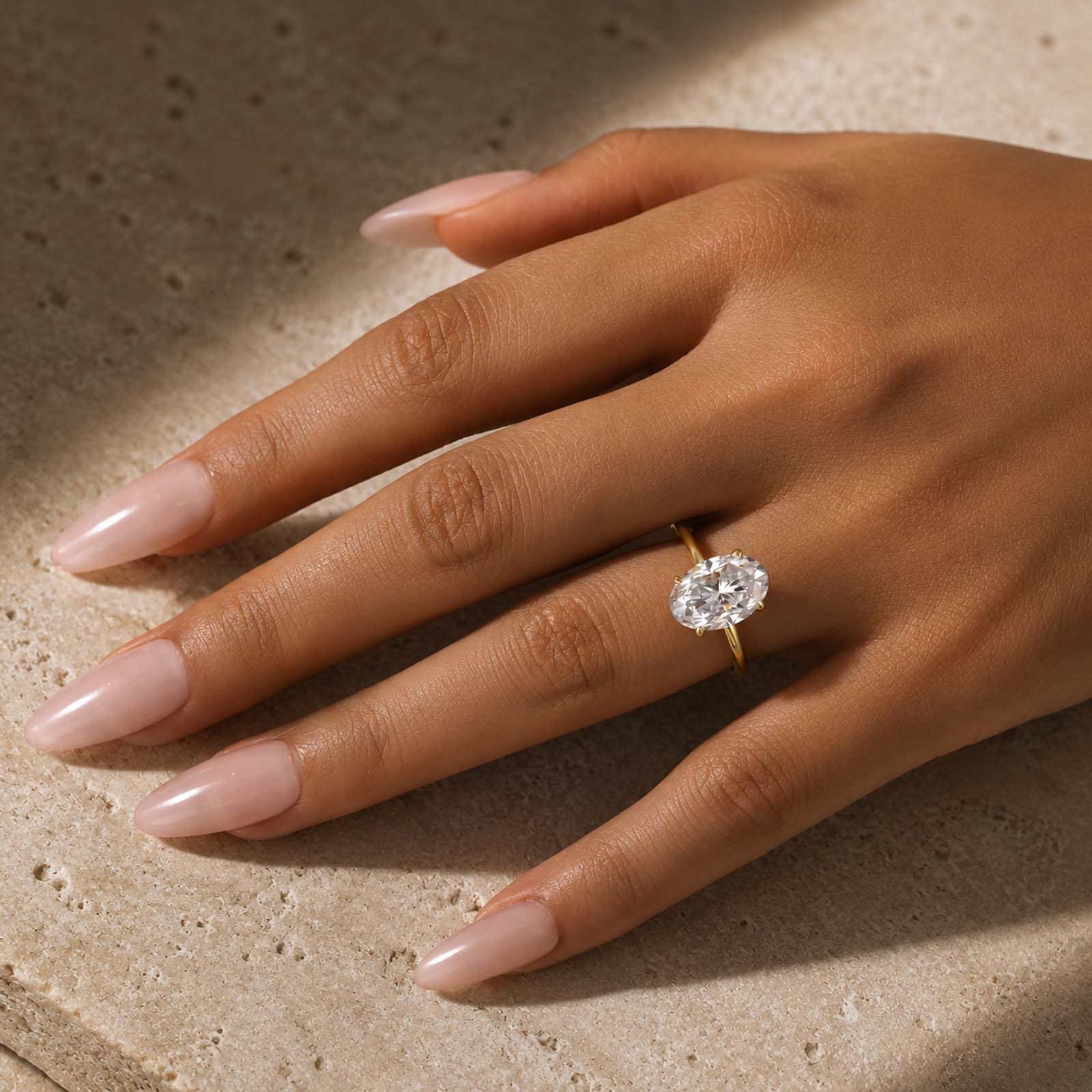 Moissanite 2.0 Ct ～5.5 Ct Oval Cut Yellow Gold Promise Ring For Women