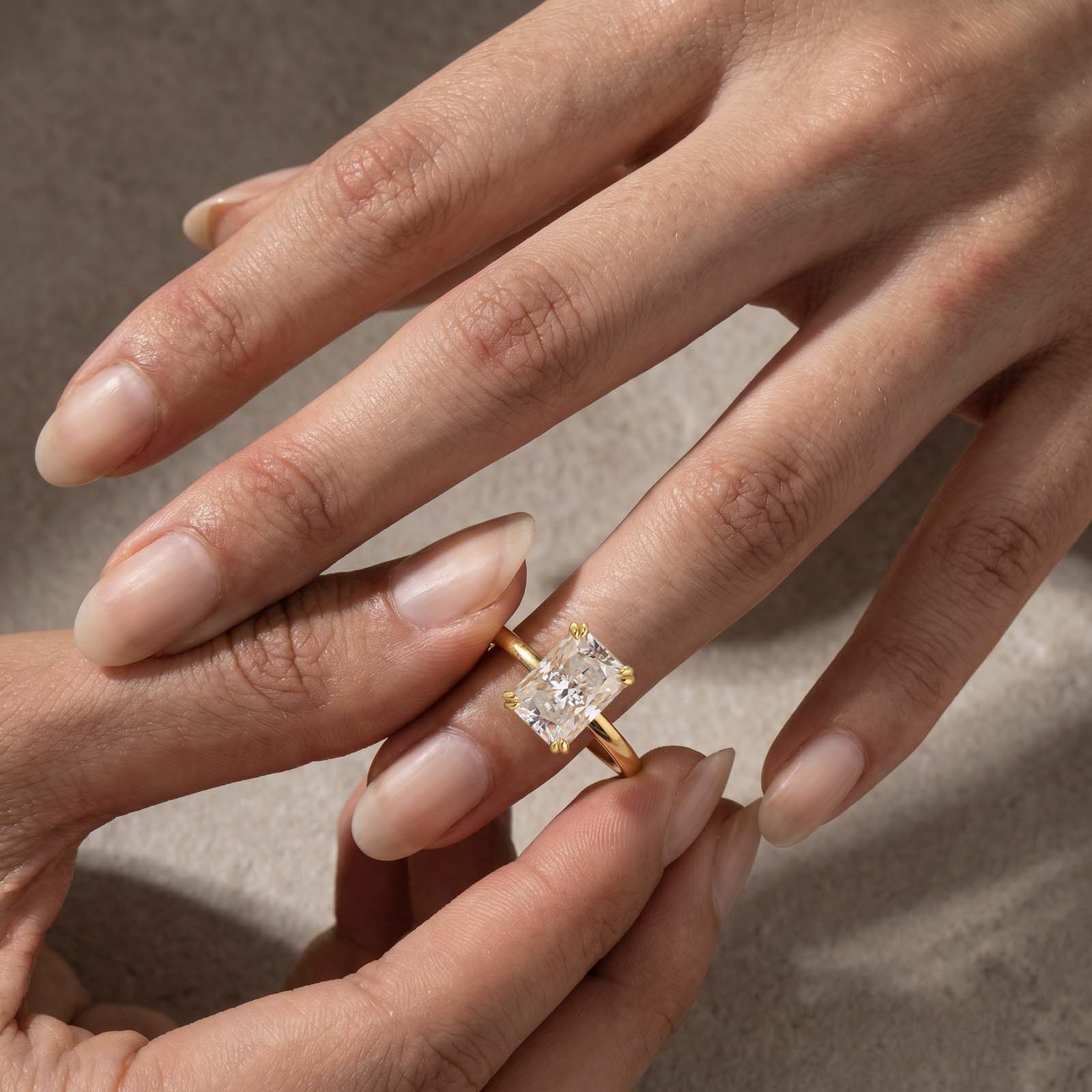 S925 Moissanite 3.5Ct Radiant Cut Hidden Halo Engagement Ring Gold Plated Promise Ring For Women