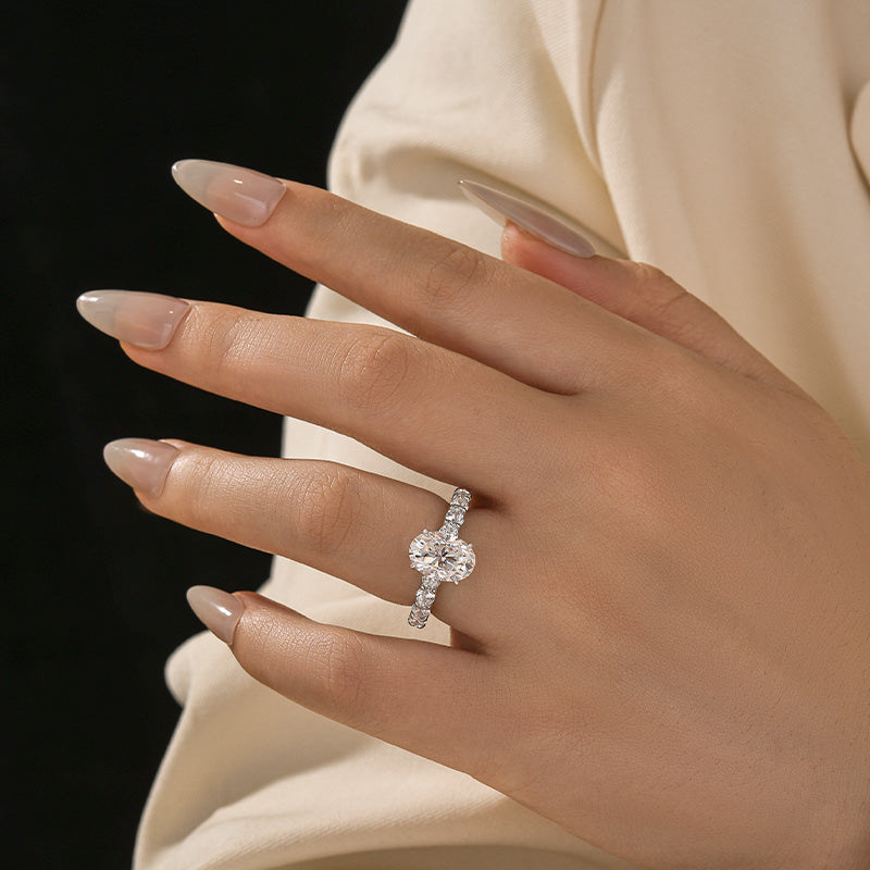 S925 Moissanite 2.5Ct~4.0Ct Oval Cut Hidden Halo White Gold Moissanite Diamond Engagement Ring