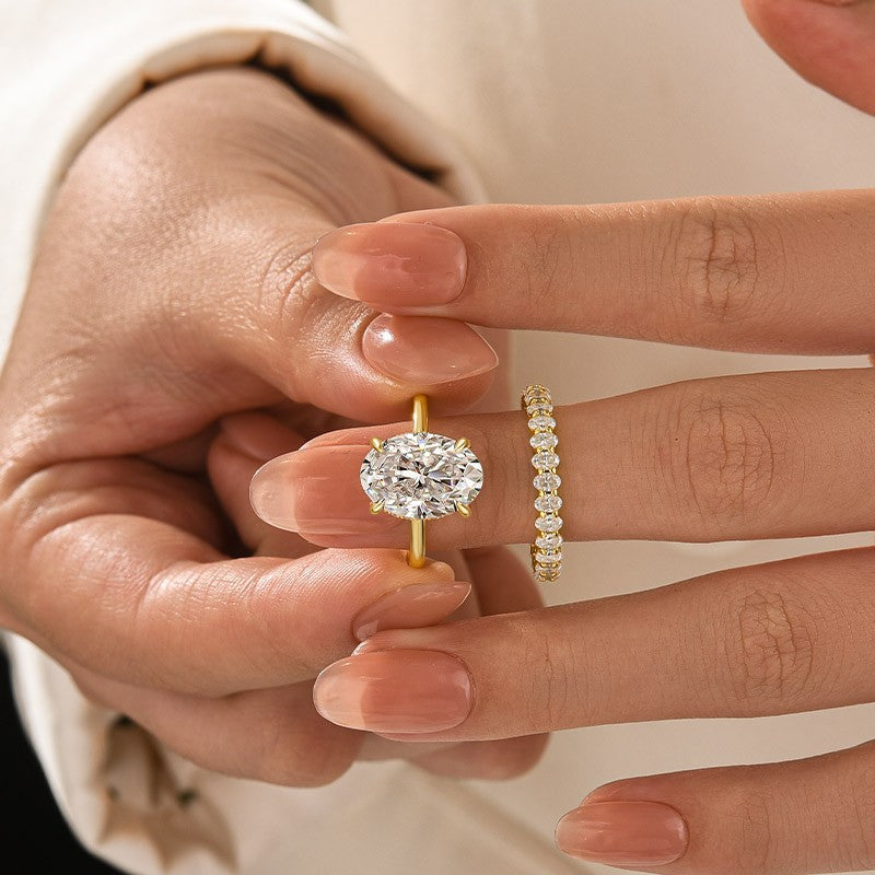 Moissanite 5.5 Ct Solitaire Oval Cut Yellow Gold Engagement Ring with Eternity Oval Cut Ring