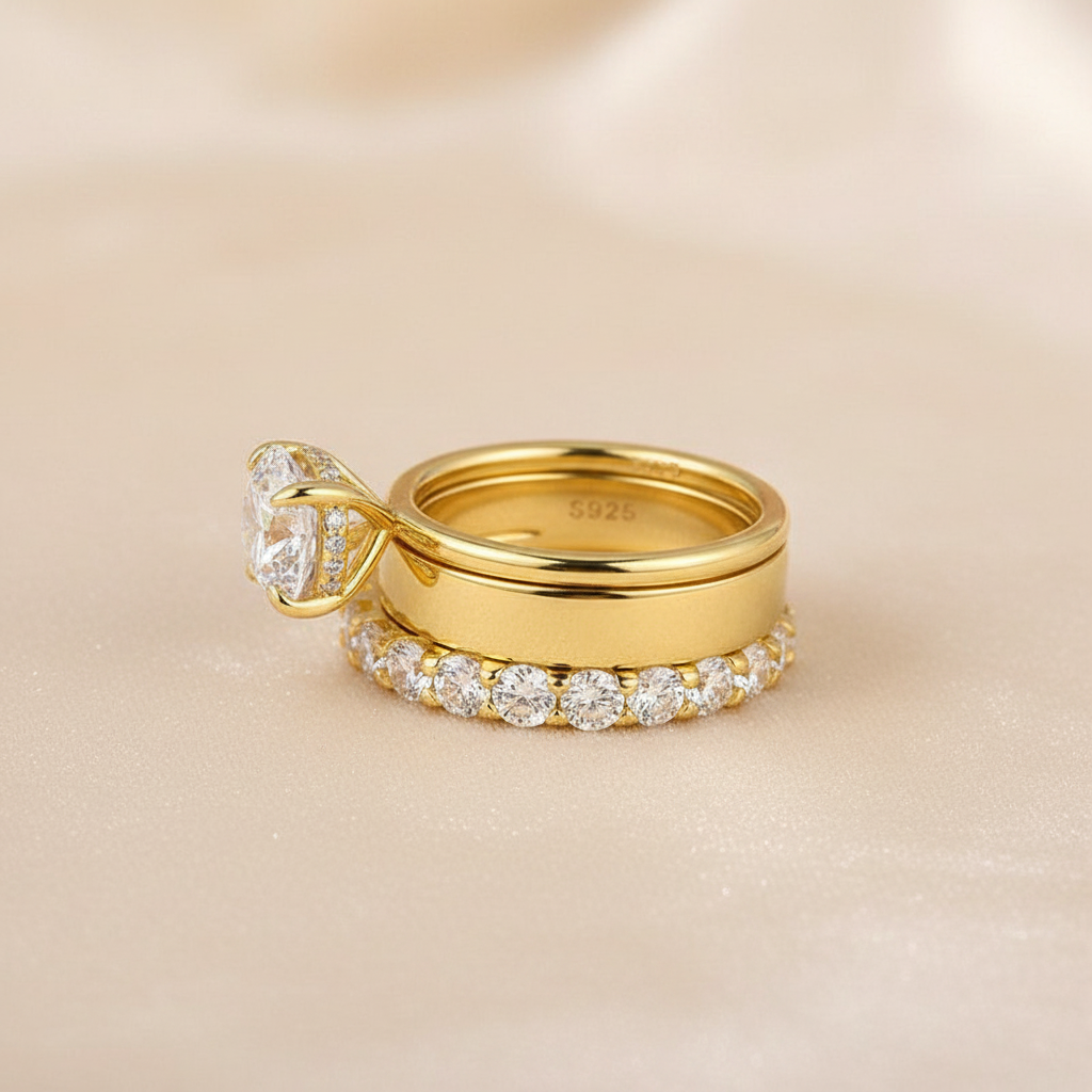 Gelovely Moissanite 2.0 Ct Round Cut Yellow Gold Wedding Ring Set with Wide Band