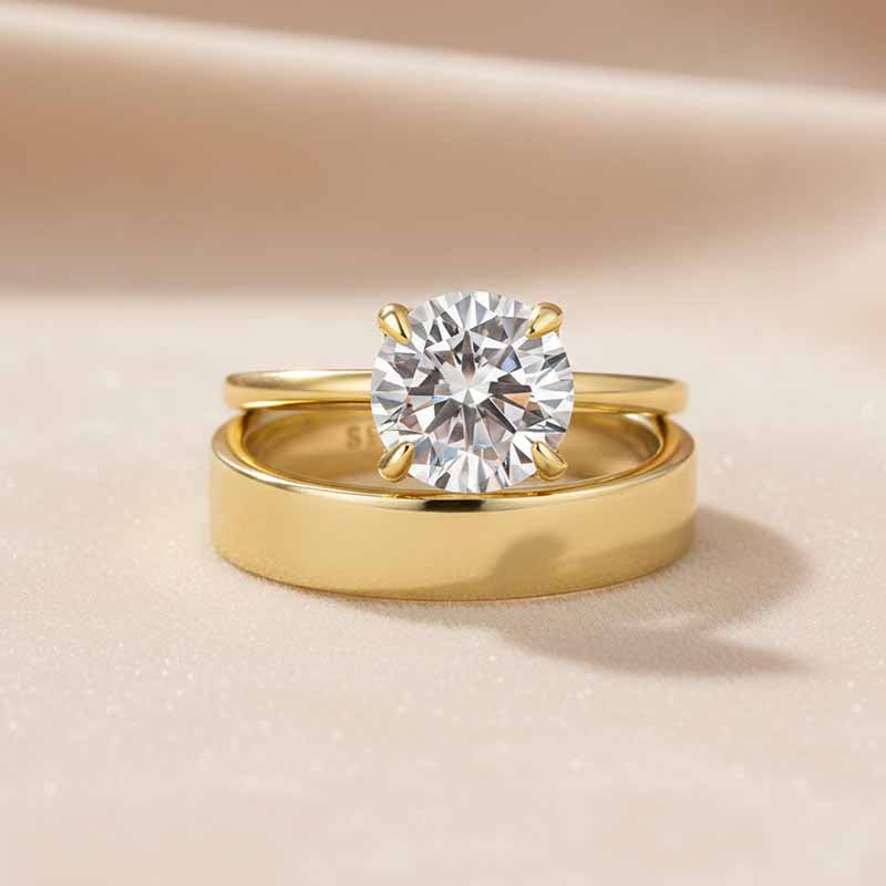 Gelovely Moissanite 2.0 Ct Round Cut Yellow Gold Wedding Ring Set with Wide Band