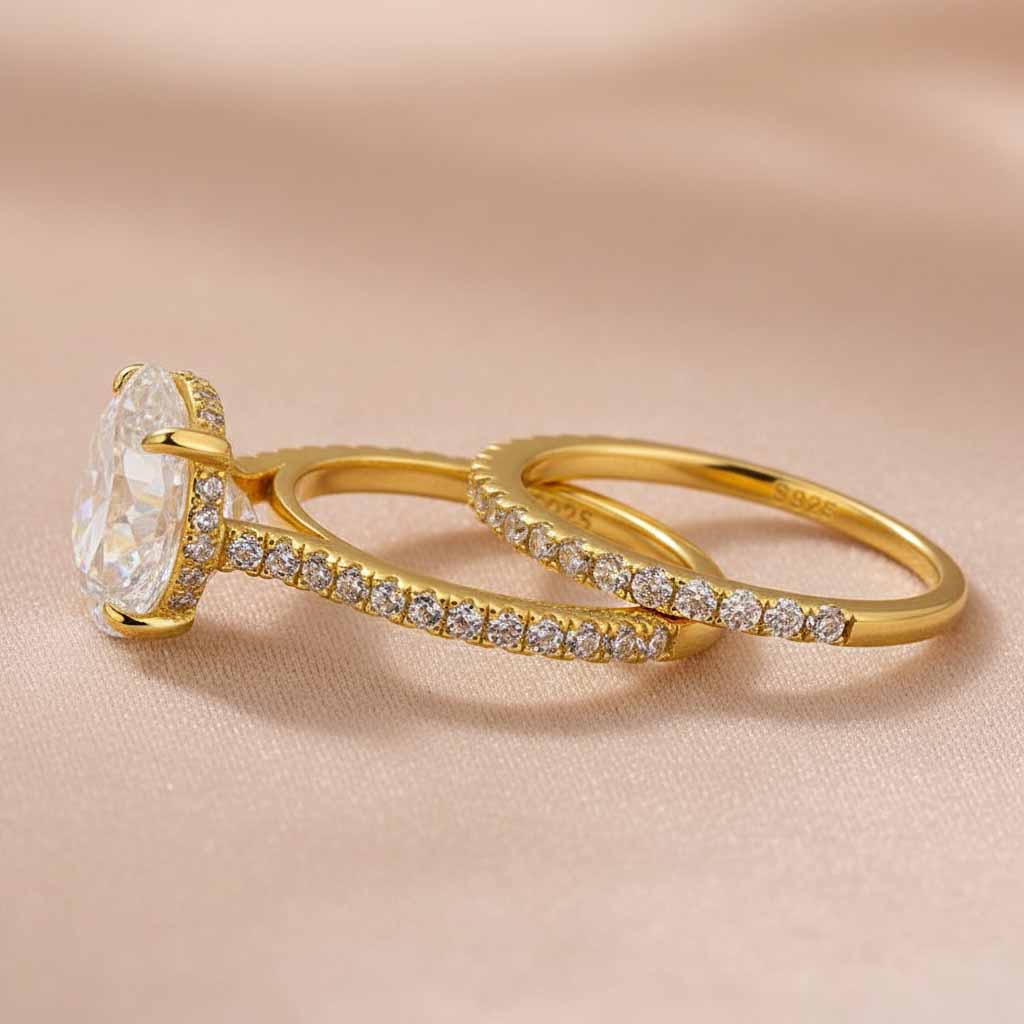Gelovely Moissanite 4.0 Ct Round Cut Yellow Gold Wedding Ring Set