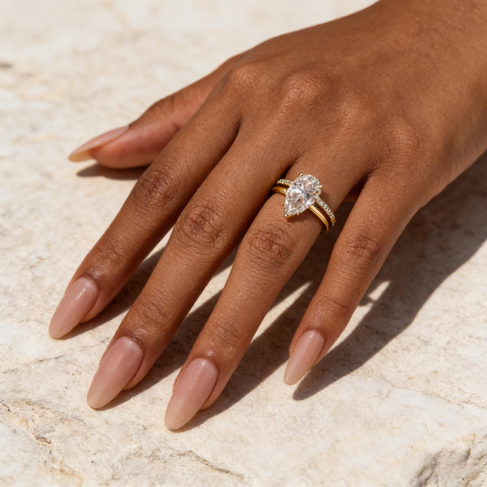 Moissanite Solitaire 4.0Ct Pear Cut Yellow Gold Women's Wedding Ring Set