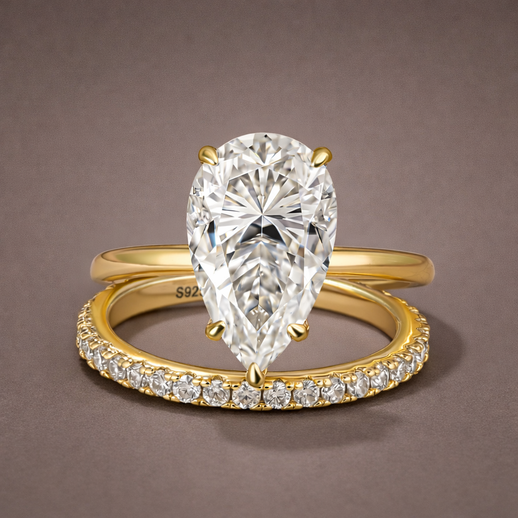 S925 Moissanite Solitaire 4.0Ct Pear Cut Yellow Gold Women's Wedding Ring Set