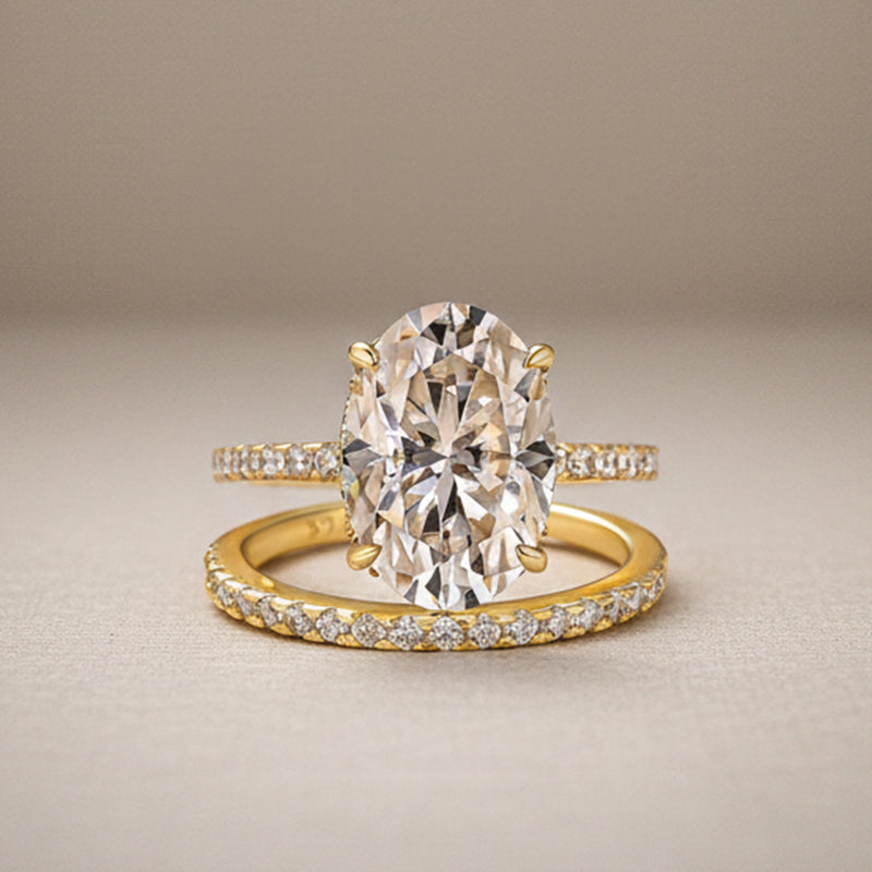 Gelovely Moissanite 4.0 Ct ～ 5.5 Ct Oval Cut Yellow Gold Wedding Ring For Women