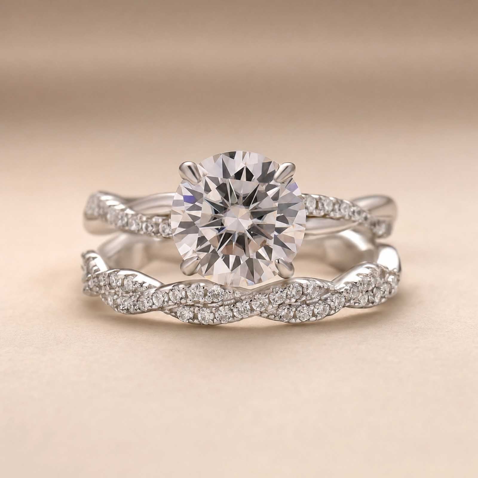 S925 Moissanite 2.0Ct Round Cut Twist Ring Set 18K White Gold Plated Everyday Wear Ring