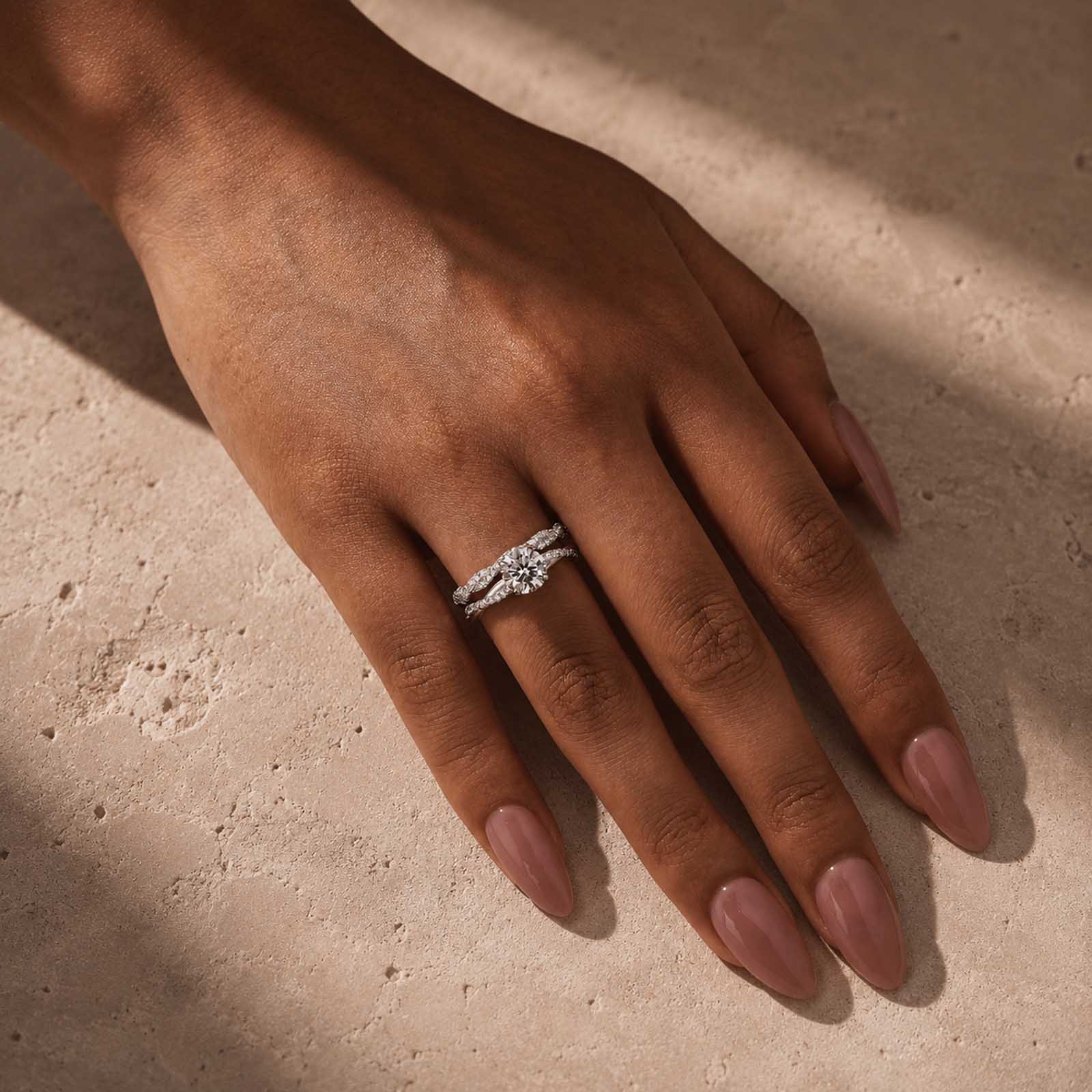 S925 Moissanite 1Ct Round Twist Promise Ring With 0.35Ct Wedding Band Stackable Bridal Rings