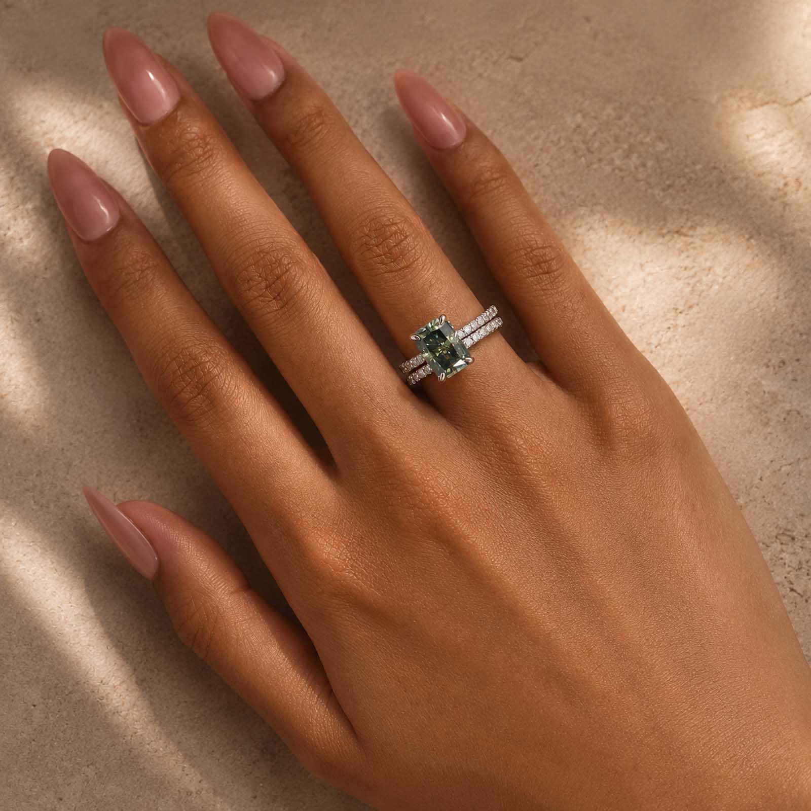 S925 Moissanite 3.5 Ct Radiant Cut Ring Set Green Stone Stackable Rings In Sterling Silver
