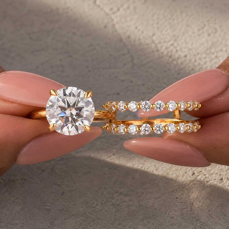 S925 Moissanite 4.0Ct Round Cut 18K Gold-plated Stackable Vintage Enhancer Bridal Ring Set