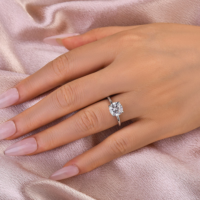 S925 Moissanite 2.0 Ct Round Cut White Gold Promise Ring Stackable Ring For Everyday Wear