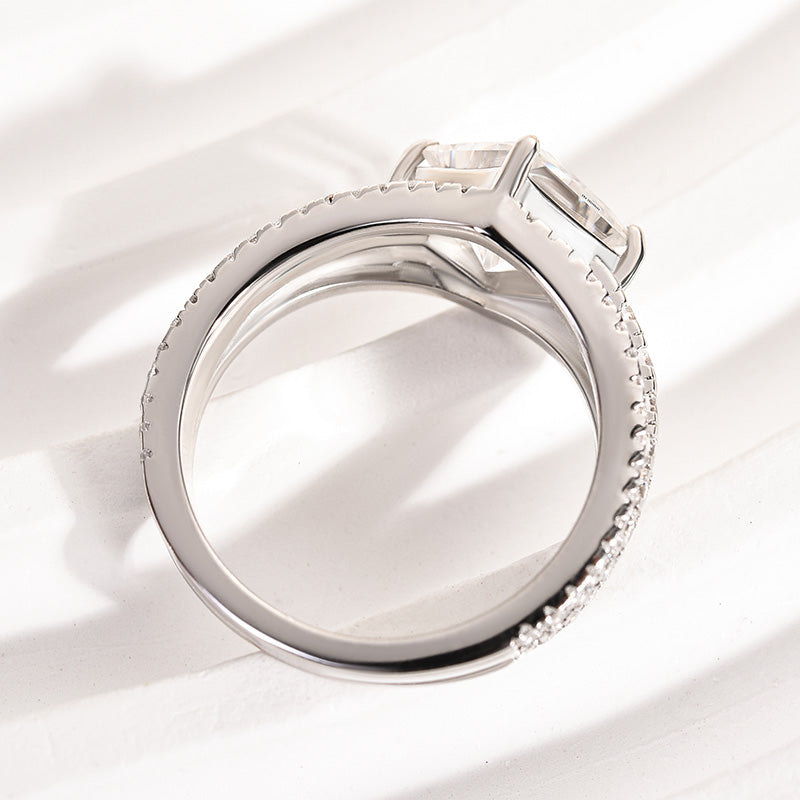 Gelovely Moissanite 2.0 Ct Princess Cut Travel Ring
