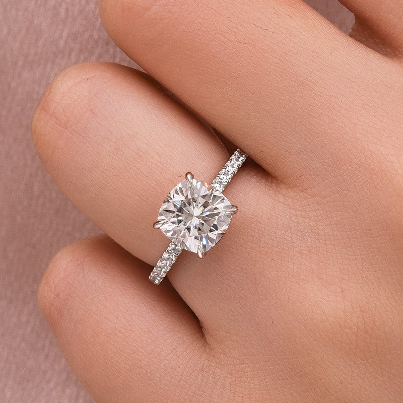 Gelovely Moissanite 2.0Ct -2.5Ct Square Cushion Promise Bridal Ring