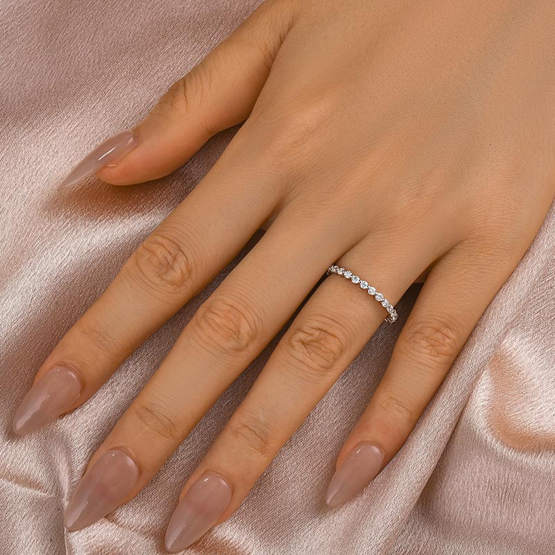 S925 Moissanite 1.0 Ct～ 1.5 Ct Round Cut White Gold Anniversary Ring