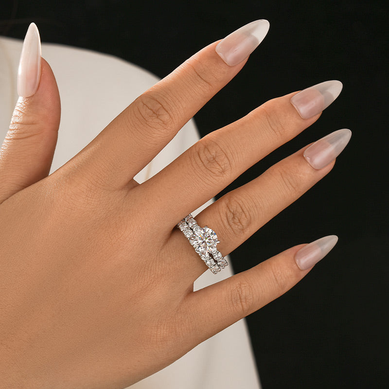 Moissanite 2.0Ct~4.0Ct Round Cut Side Stone White Gold Travel Bridal Set Holiday Ring Gift