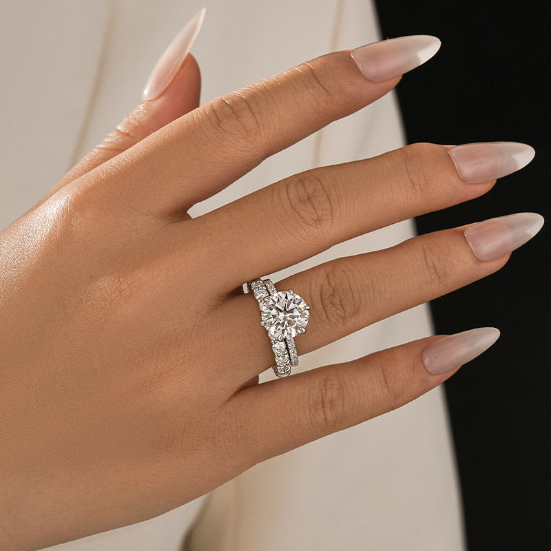 Moissanite 2.0Ct~4.0Ct Round Cut White Gold Wedding Ring Set