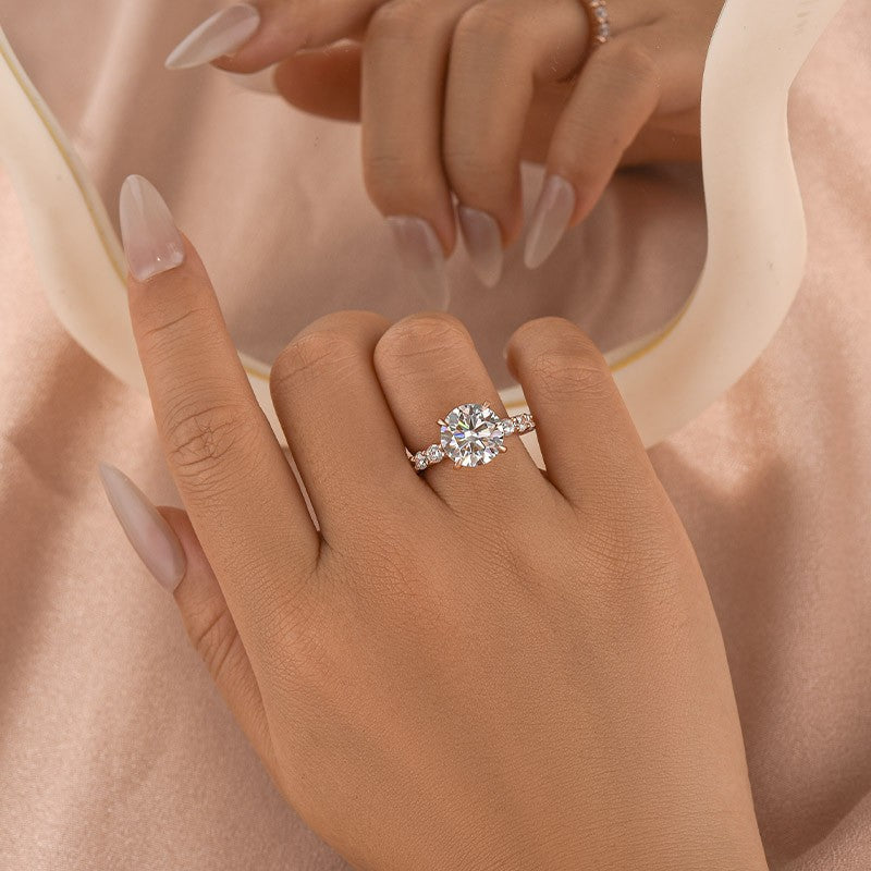 Gelovely Moissanite 4.0 Ct Round Rose Gold Engagement Ring