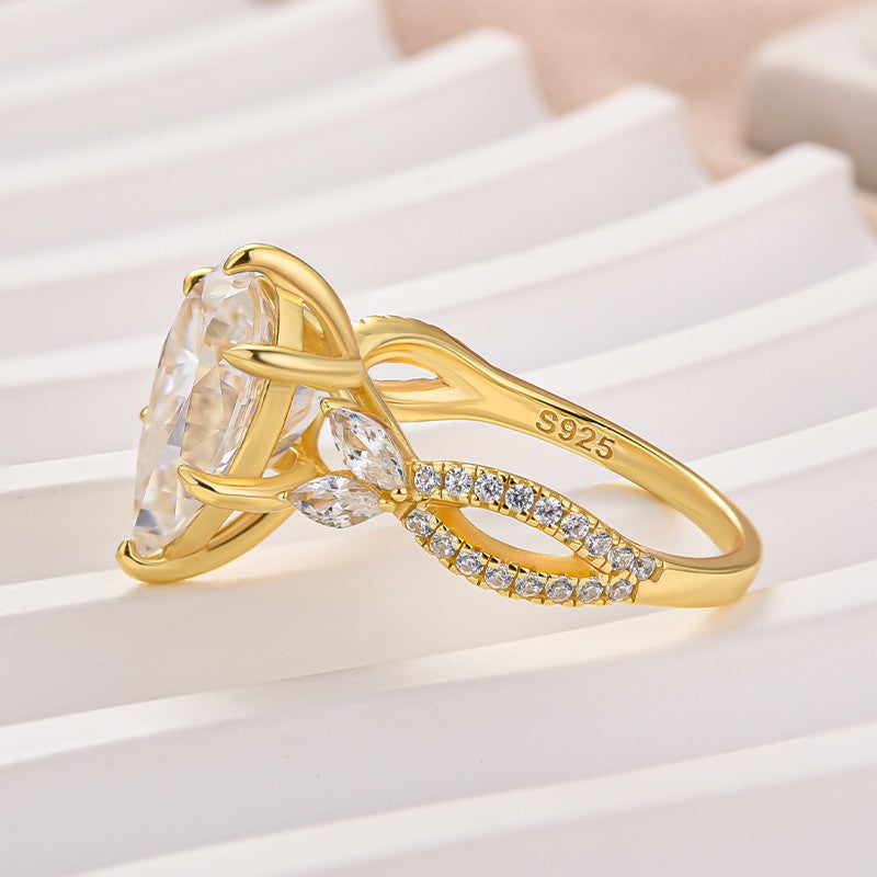 Moissanite Vintage 4.0Ct Pear Cut Twist Engagement Ring Travel Ring In Sterling Silver