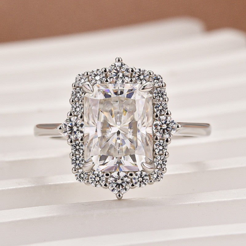 Gelovely Moissanite 3.0Ct White Gold Halo Radiant Cut Engagement Ring