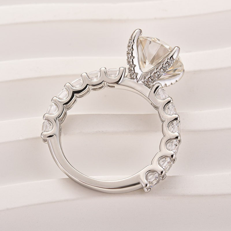 Gelovely Moissanite 4.0 Ct Round White Gold Engagement Ring with Asscher Cut Wedding Band
