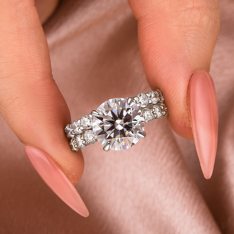 Moissanite 2.0Ct~4.0Ct Round Cut Side Stone White Gold Travel Bridal Set Holiday Ring Gift