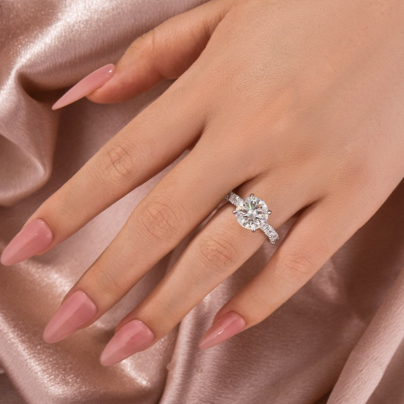 Gelovely Moissanite 4.0 Ct Round White Gold Engagement Ring with Asscher Cut Wedding Band