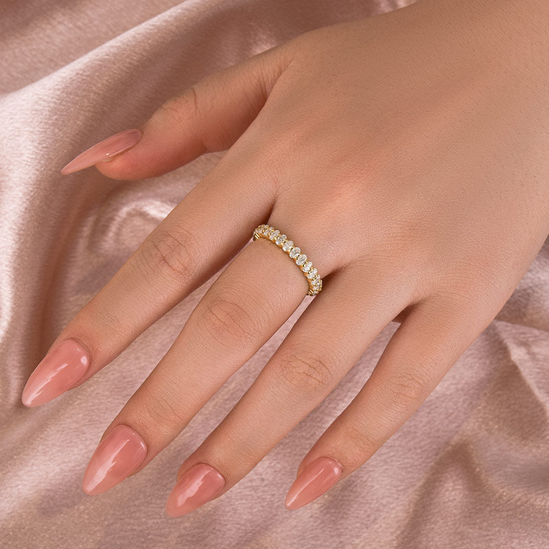 Gelovely Moissanite 3.0 Ct Oval Cut Full Yellow Gold Wedding Band for Women