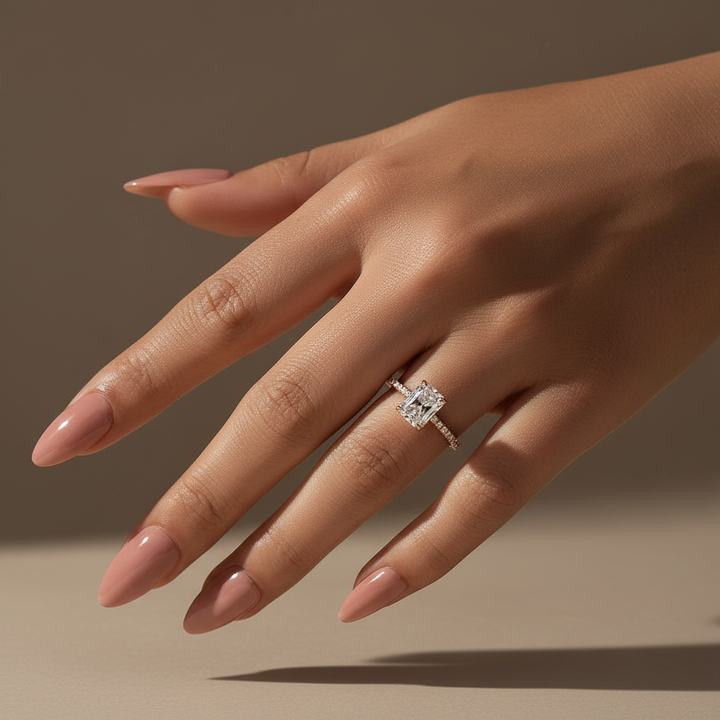 Gelovely Moissanite 2.0 Ct～3.5 Ct Radiant Cut Rose Gold Engagement Ring For Women