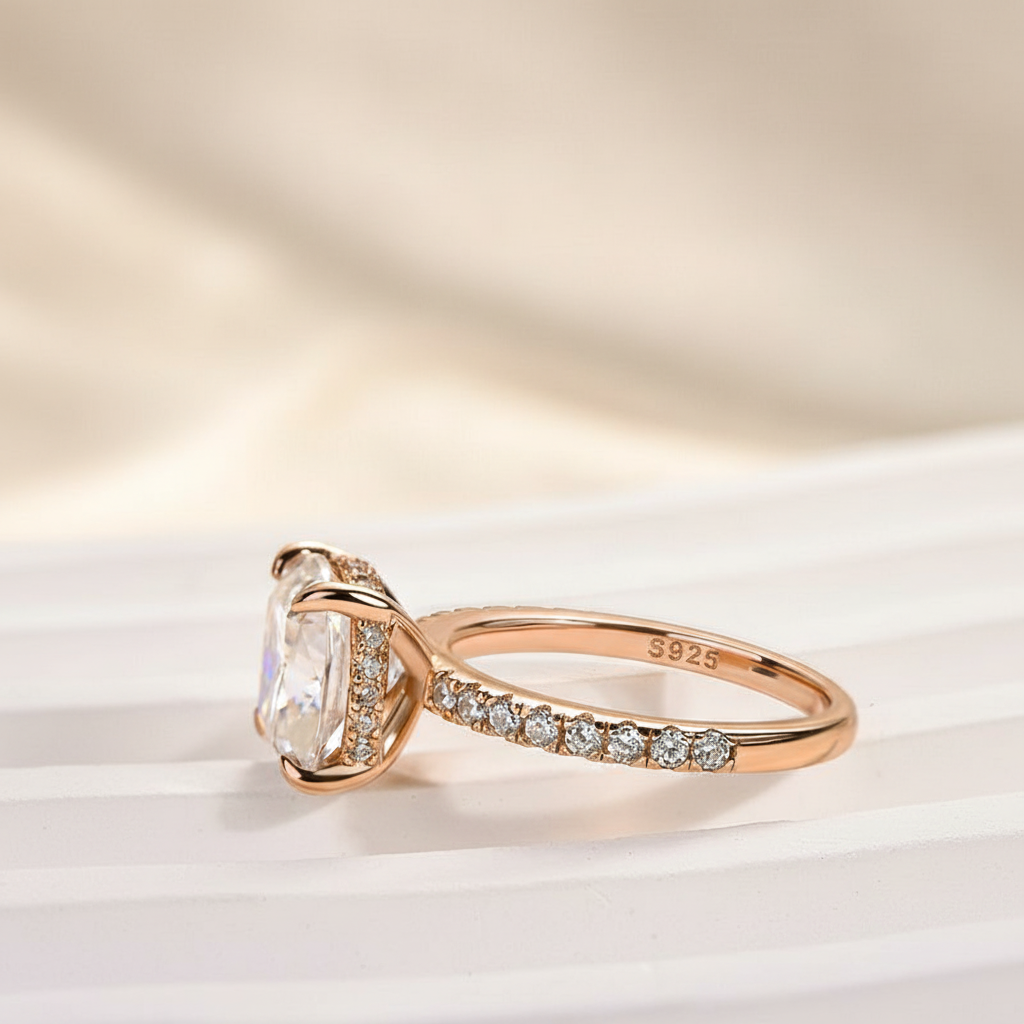 S925 Moissanite 3.0 Ct Cushion Cut Rose Gold Engagement Ring For Women