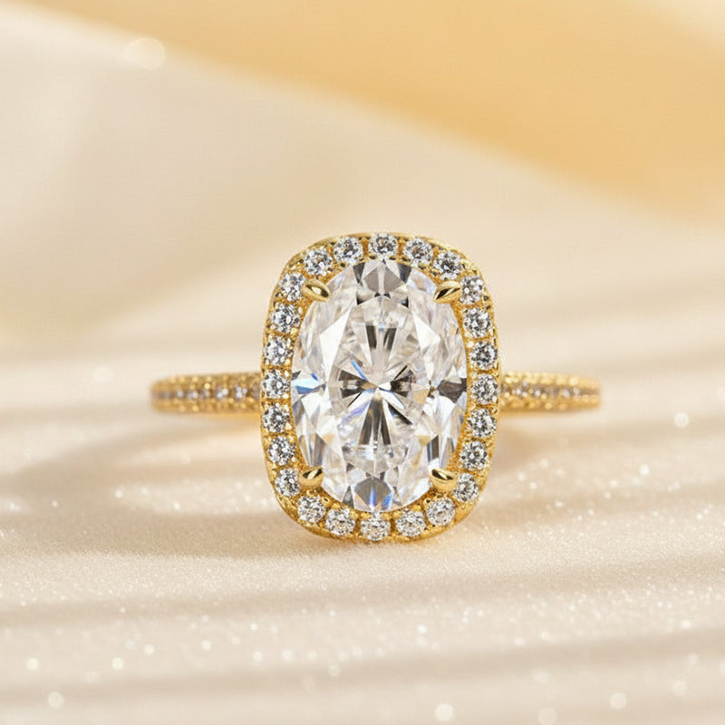 Gelovely Moissanite 2.5 Ct Halo Oval Cut Yellow Gold Promise Ring